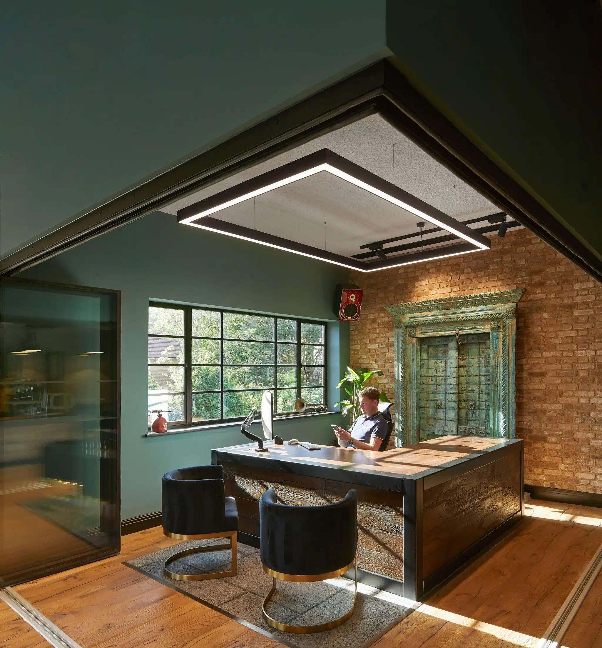 SonaSpray fc acoustic spray in white. ©Hufton+Crow.