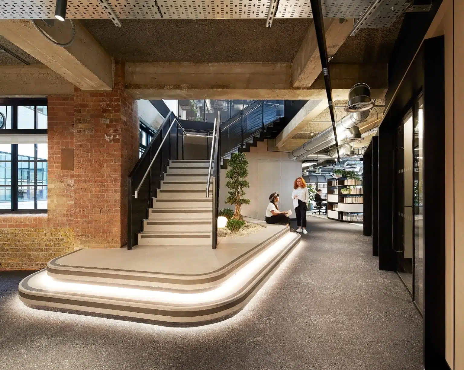 SonaSpray K-13 acoustic ceiling spray in Mid Grey. Credit to BW Workplace Experts & tp bennett. Image ©Hufton+Crow.